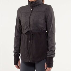 Lululemon inner peace jacket size medium